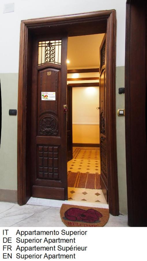 Casa Felice Nel Centro Storico, Tra Etna E Mare Apartment Catania Bagian luar foto
